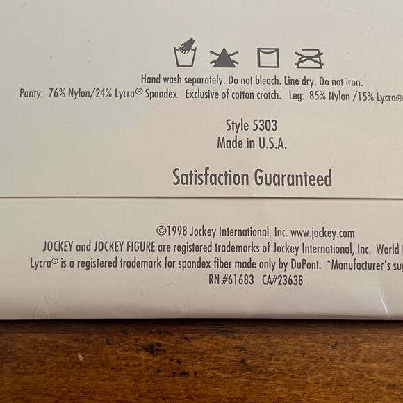 Jockey Bodyshaper Pantyhose Enhanced Control Top Size:  Medium, Color: Sand C-14 - Picture 10 of 11